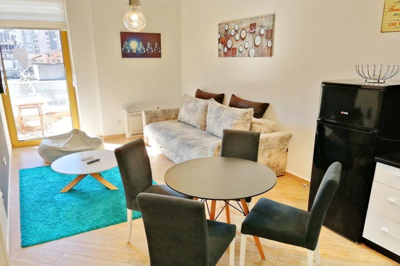 Sea Breeze Lux Apartments Будва Экстерьер фото