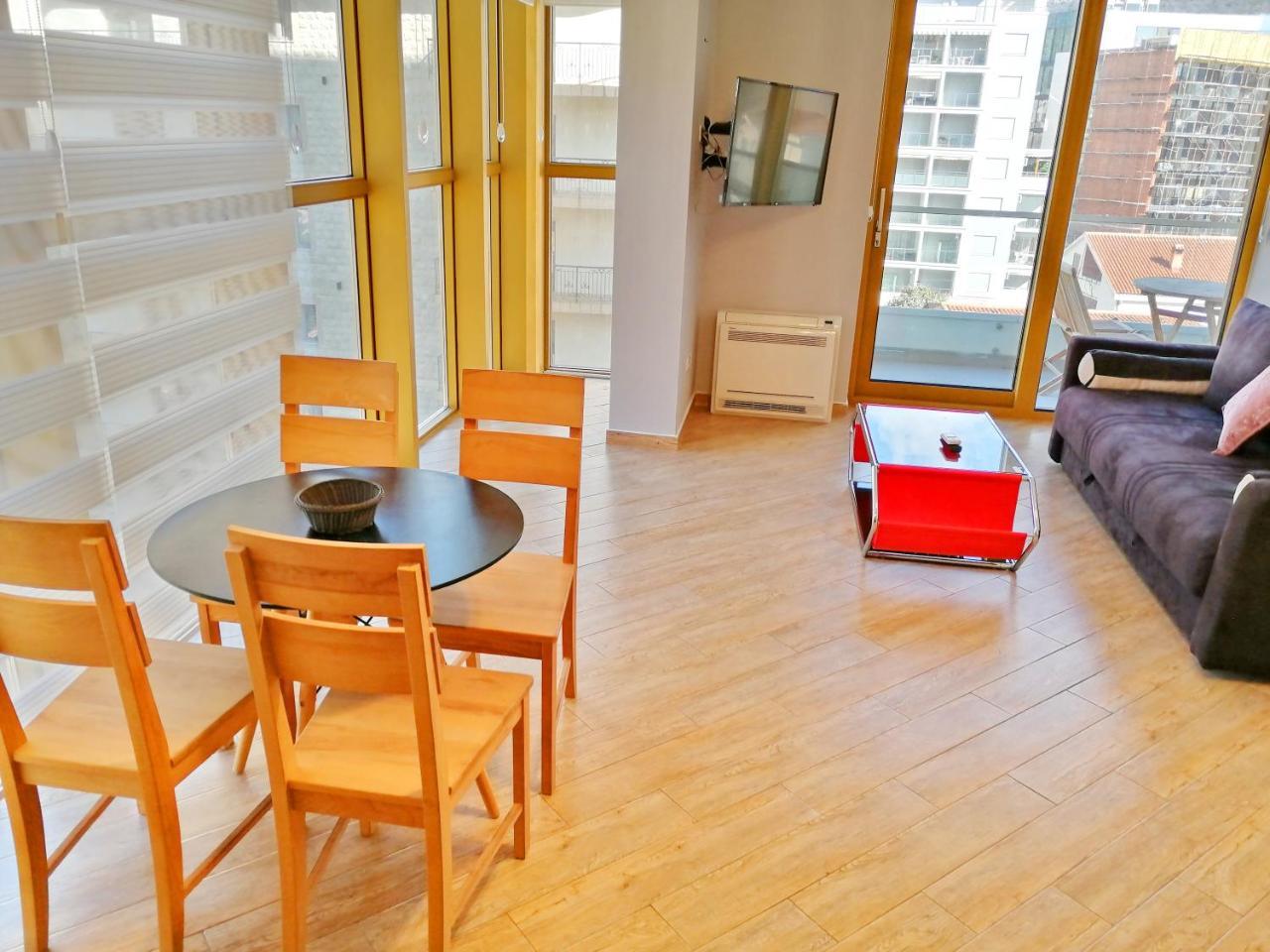 Sea Breeze Lux Apartments Будва Экстерьер фото