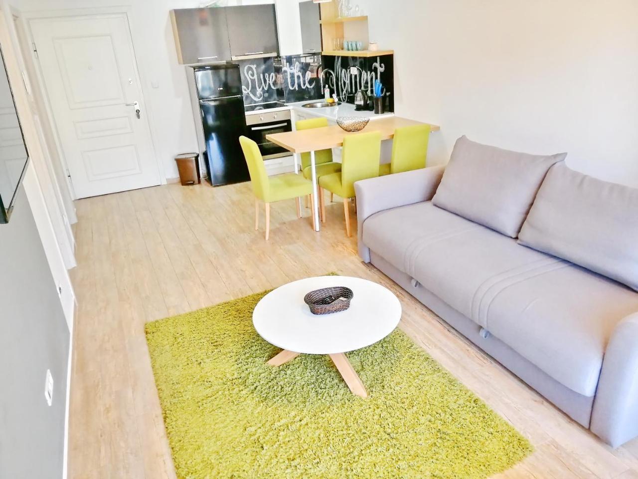 Sea Breeze Lux Apartments Будва Экстерьер фото